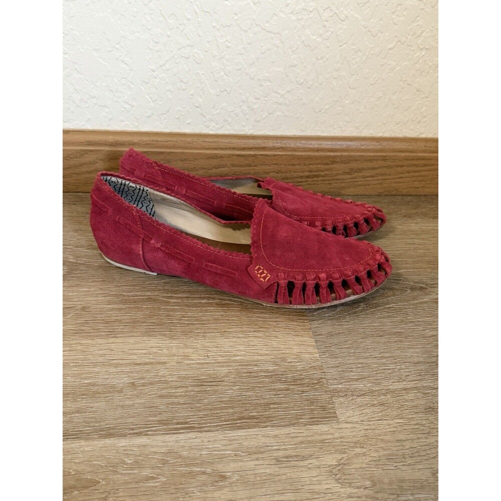 Matt Bernson Red Suede Moccasin Cut Out Flats Women’s Size 8